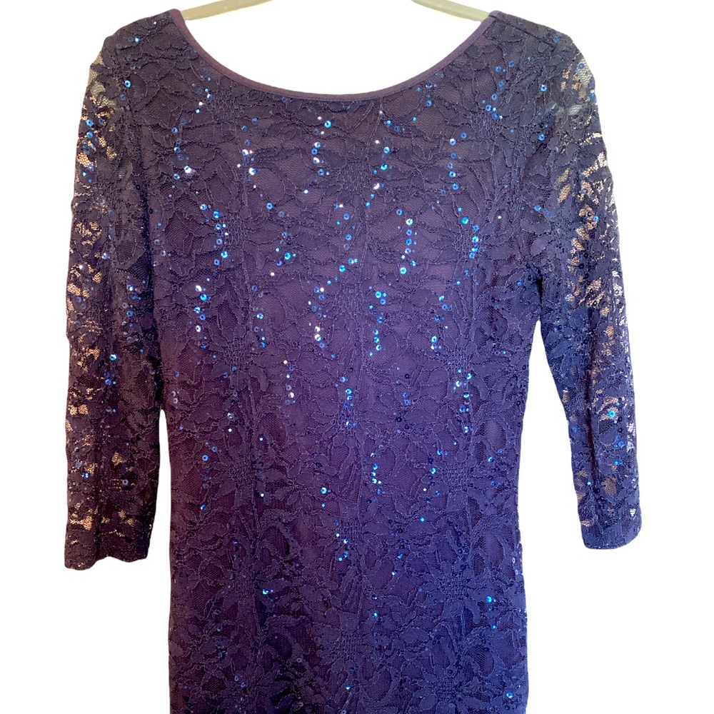 Onyx Nite Navy Blue Lace Cocktail Dress With Sequin Embellishments Size 8